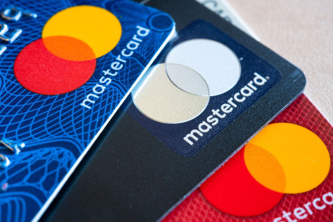 Mastercard і MoonPay запускають глобальні платежі зі стейблкойнами