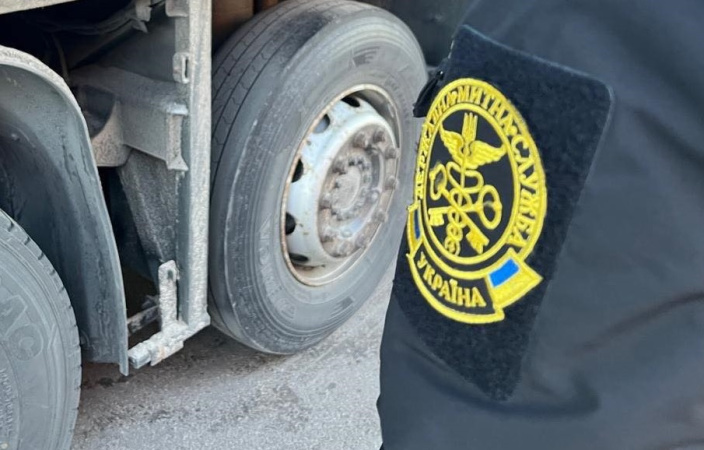 Митників перевірятимуть на доброчесність раз на три роки