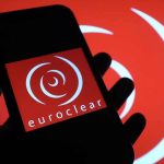 Прибуток Euroclear від заморожених активів рф знизився до 1,47 млрд євро