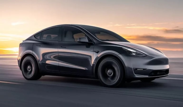 Продажі Tesla в Європі у квітні продовжили падіння