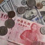 Тайванський долар рекордно зріс — це сигнал про проблеми для долара США