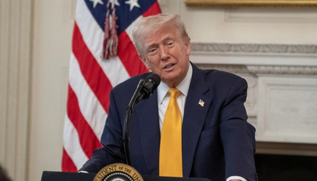 Трамп погодився продати зброю Україні на $50 млн — ЗМІ