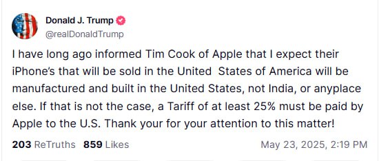 Трамп пригрозив Apple митом у 25%, якщо компанія не вироблятиме iPhone у США