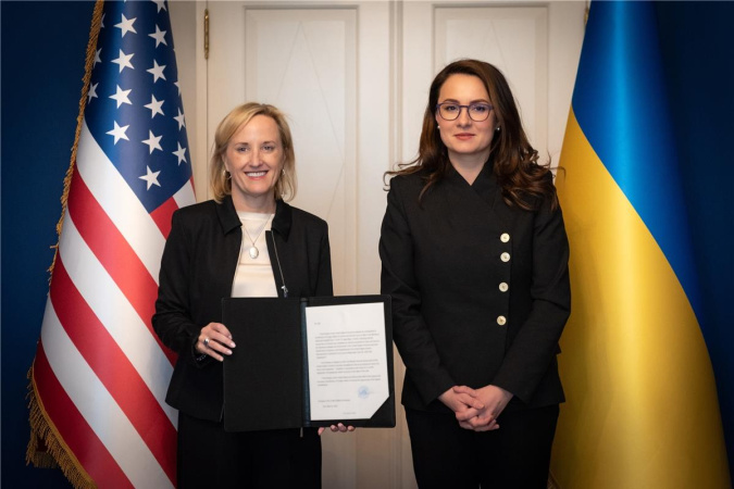Україна та США запустили спільний Інвестиційний фонд відбудови