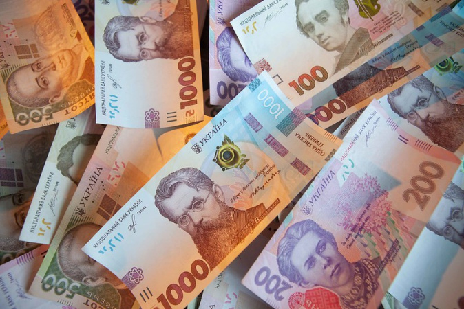 Українці інвестували у військові облігації в «Дії» 13,5 мільярда