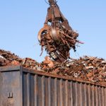 В Україні спостерігається стратегічний дефіцит брухту, а його експорт стрімко зростає, – експерт