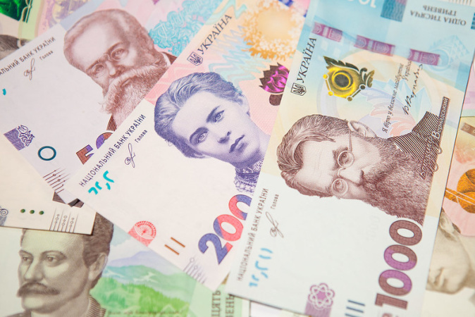 В Україні зросли зарплати держслужбовців: де заробляють найбільше