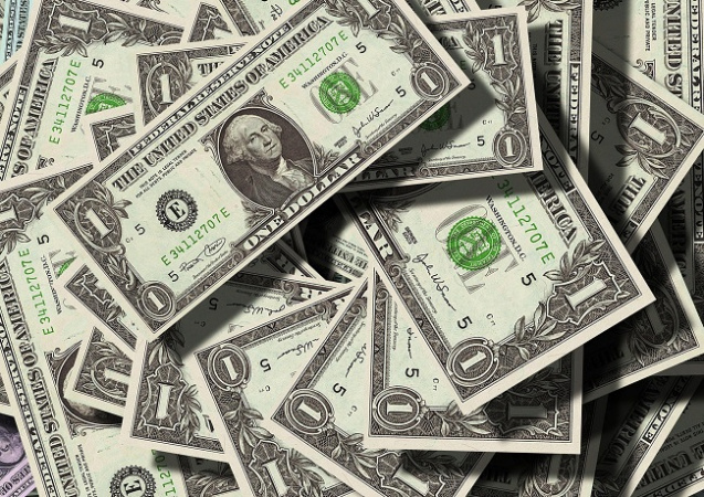 Валютні інтервенції НБУ: за тиждень регулятор продав $624 млн