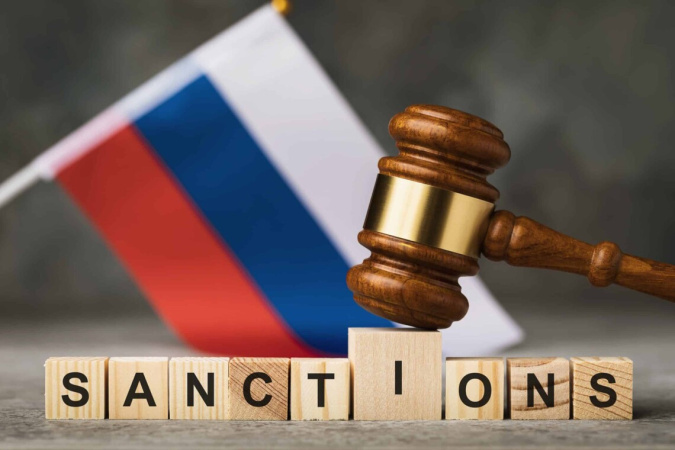 Велика Британія запровадила масштабні санкції проти росії