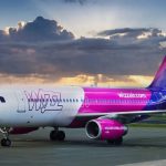 Wizz Air перейшла на безготівкову систему сплати покупок на борту. Які картки прийматимуть