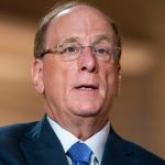 Голова BlackRock несподівано підтримав ідею республіканців про «MAGA-рахунки» для новонароджених