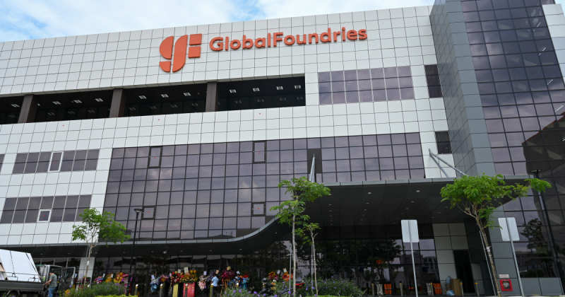 Американська GlobalFoundries інвестує $16 млрд у виробництво чипів у США