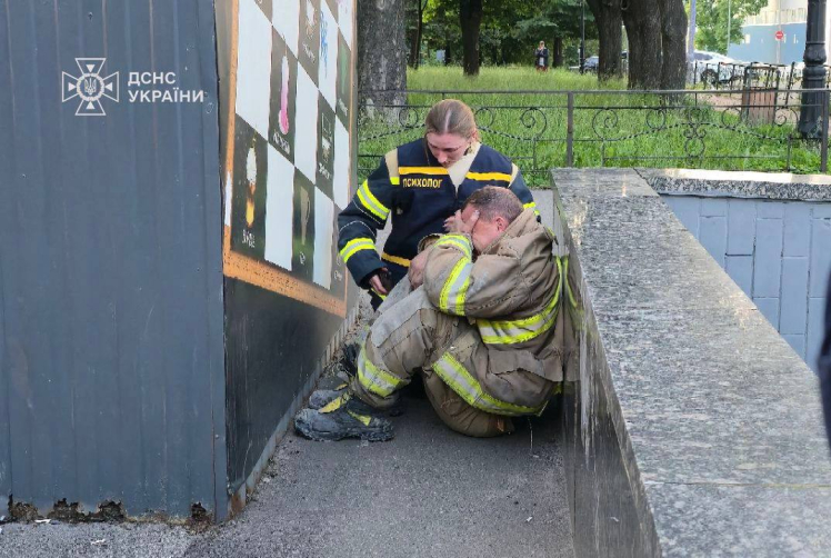 Росія завдала масованого удару по Україні: є загиблі та поранені в кількох областях (фото)