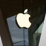 Акціонери подали до суду на Apple через заяви про штучний інтелект