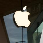 Apple майже повністю перенаправила експорт iPhone з Індії до США через мита Трампа