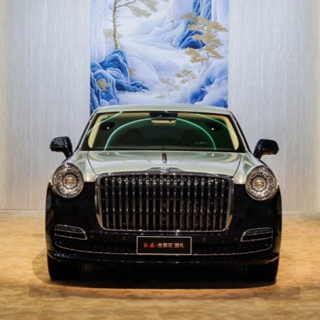 Бізнесмен із Дубая купив рідкісний китайський автомобіль за $1,5 млн (фото)