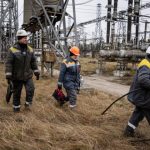 РФ атакувала дронами підрозділ ДТЕК, поранено двох енергетиків