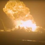 Космічний корабель SpaceX вибухнув на стартовому майданчику (відео)