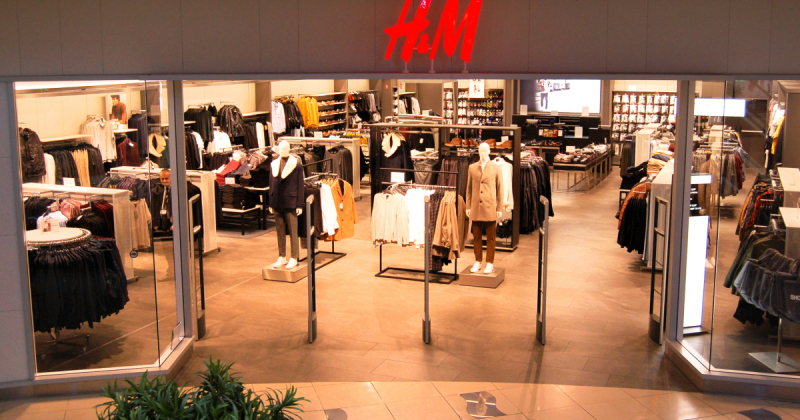 H&M розглядає підвищення цін через тиск американських мит
