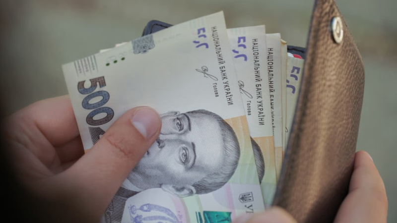 Головне за середу: біткоїн-резерв в Україні, уповільнення зростання економіки у світі