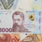 Гривня знову оновила історичний мінімум щодо євро: НБУ встановив курси на понеділок