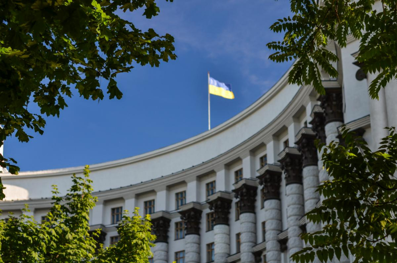 Кабмін схвалив бюджетну декларацію на 2026-28 роки: що буде з видатками на оборону