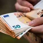 Курс валют на вечір 17 червня: євро тримається вище 48 грн на міжбанку