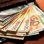 Курс валют на вечір 6 червня: євро подешевшало на 19 копійок на міжбанку