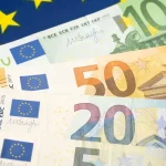 Курс євро вперше в історії перевищив 48 гривень