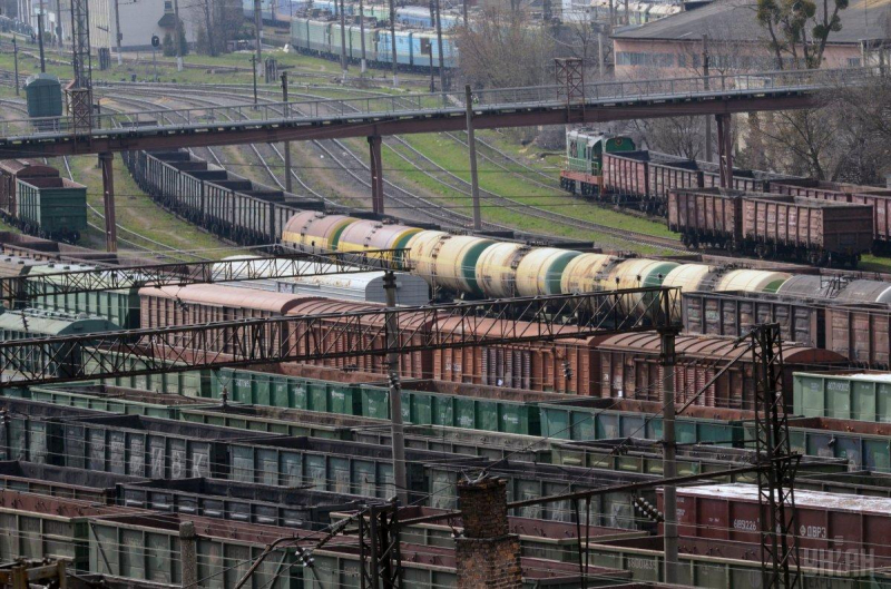Підвищення тарифів на контейнерні перевезення виштовхне Укрзалізницю з цього ринку, – ЗМІ