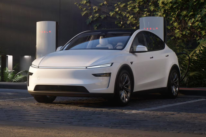 Продажі Tesla в Норвегії злетіли більше ніж утричі