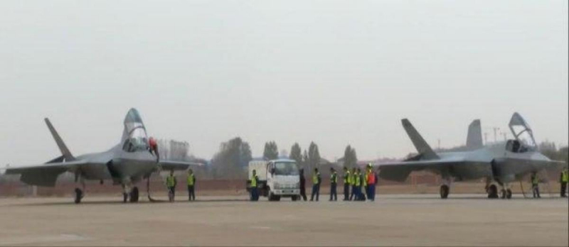 Розпочалися постачання нового китайського винищувача-невидимки, - ЗМІ