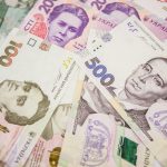 Середня зарплата в Україні за рік зросла на 24% — Держстат