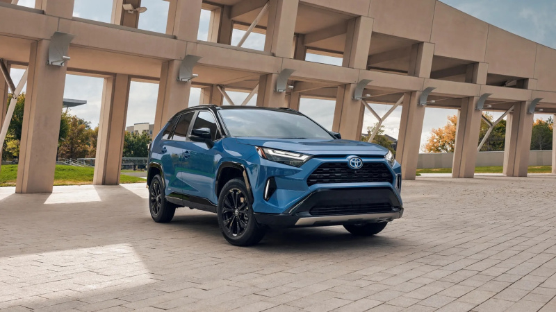 Toyota RAV4 очолила світовий рейтинг продажів авто у 2025 році