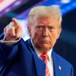 Трамп заборонив громадянам 12 країн в’їзд до США