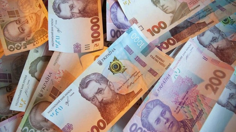 Видатки держбюджету України зросли на 22% з початку року, оборона залишається пріоритетом