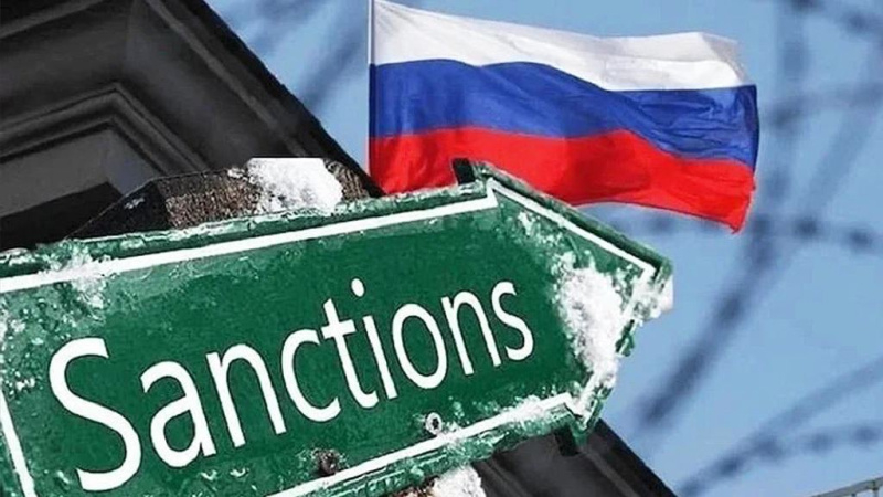 ЄК запропонувала знизити стелю на російську нафту з $60 до $45 за барель