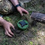 Литва та Фінляндія вироблятимуть протипіхотні міни для України – Reuters