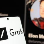 «Розумніша за доктора наук». Ілон Маск представив модель ШІ Grok 4 та преміум-план за $300