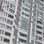Ціни житло в Україні: на заході зростає будівництво, а Києву загрожує дефіцит