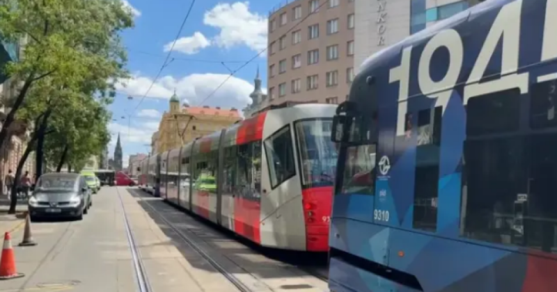 У Чехії стався масштабний блекаут. Перестало працювати метро, сотні людей застрягли уліфтах
