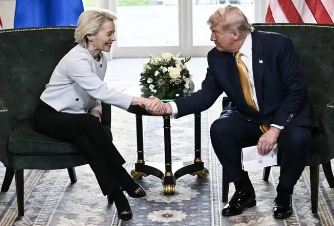 Головне за понеділок: угода США та ЄС, падіння євро