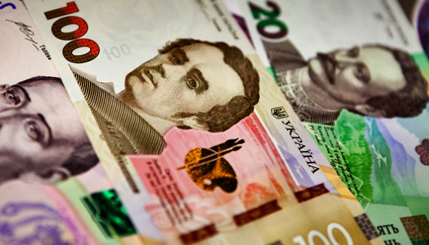 Гривня зміцнилася до долара, євро та злотого: НБУ встановив курси на четвер