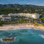 Hyatt Hotels продасть 15 курортів за $2 млрд