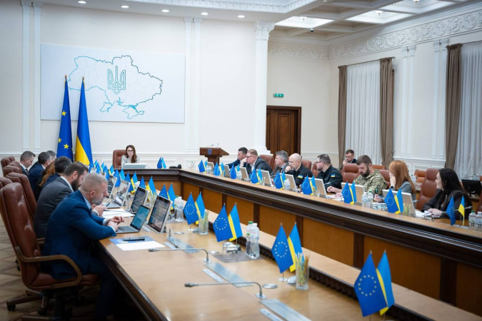 Кабмін звільнив голову АРМА