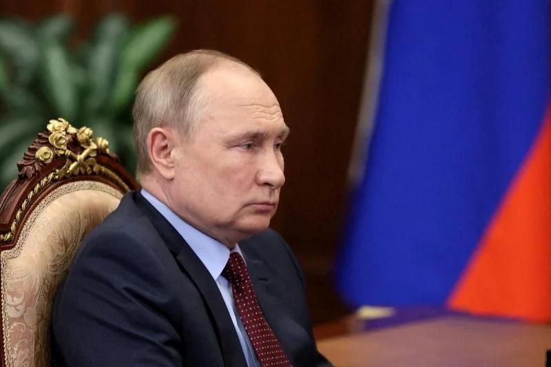 путін дозволив інвесторам з «недружніх країн» виводити гроші з росії
