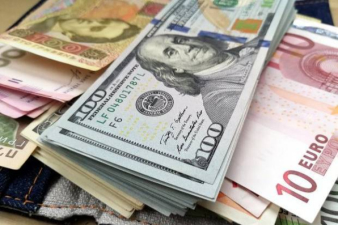 Ринок небанківських фінпослуг скоротився на вісім компаній у червні — НБУ