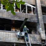 У Києві через обстріл затримуються поїзди, частина автобусів та тролейбусів курсує з обмеженнями