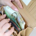 У МОН розповіли, яку зарплату отримують науковці в Україні