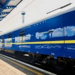 “Укрзалізниця” попередила про затримку низки потягів до Карпат: у чому причина